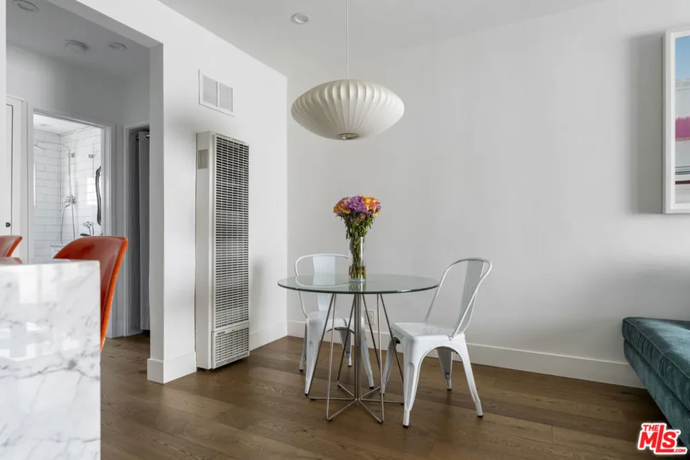 1929 Tamarind Avenue #8 Los Angeles, CA 90068