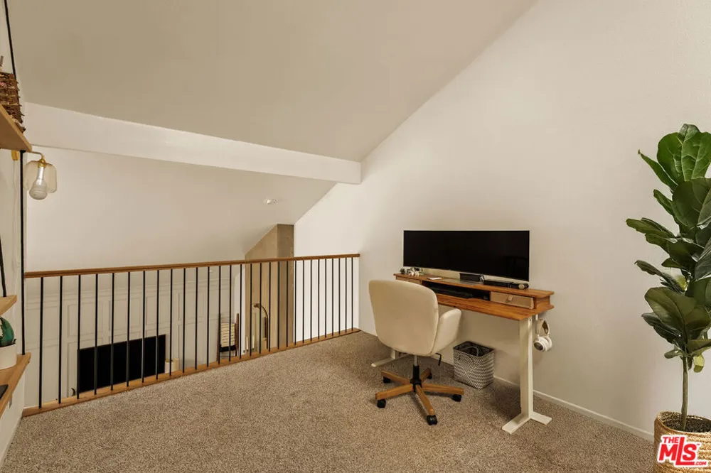 1333 Park Plaza Drive Long Beach, CA 90804