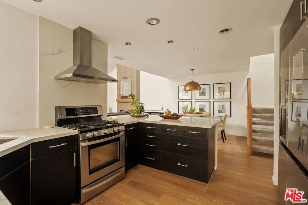 1333 Park Plaza Drive Long Beach, CA 90804