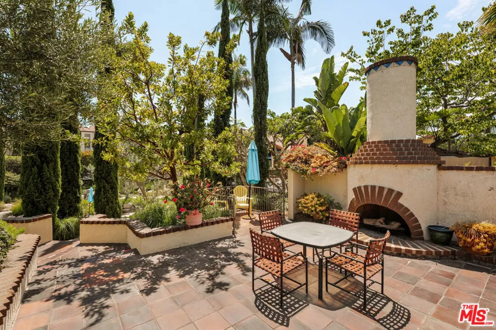 1333 Park Plaza Drive Long Beach, CA 90804