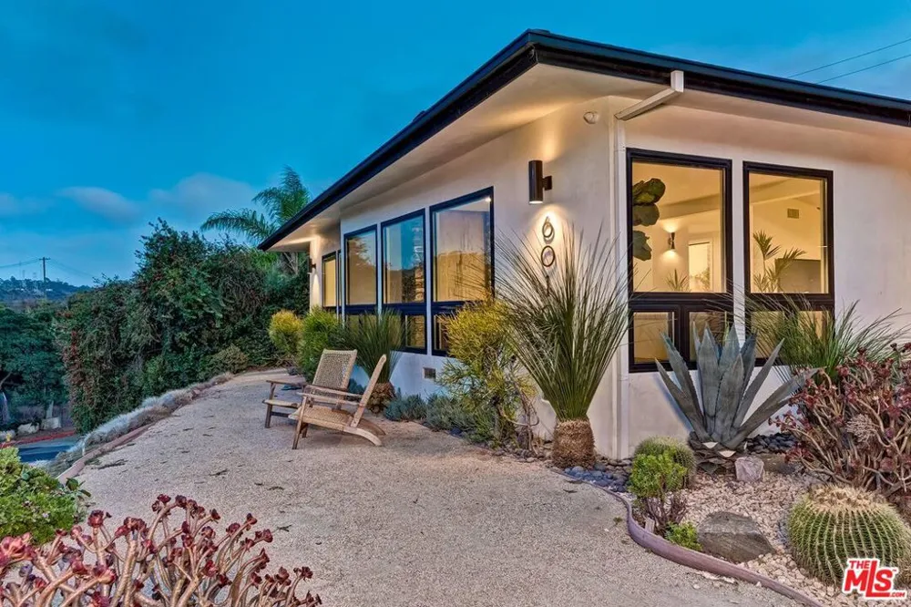 6010 Wright Terrace Culver City, CA 90232