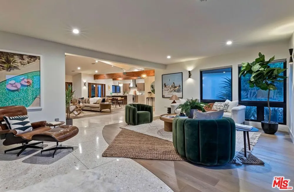 6010 Wright Terrace Culver City, CA 90232
