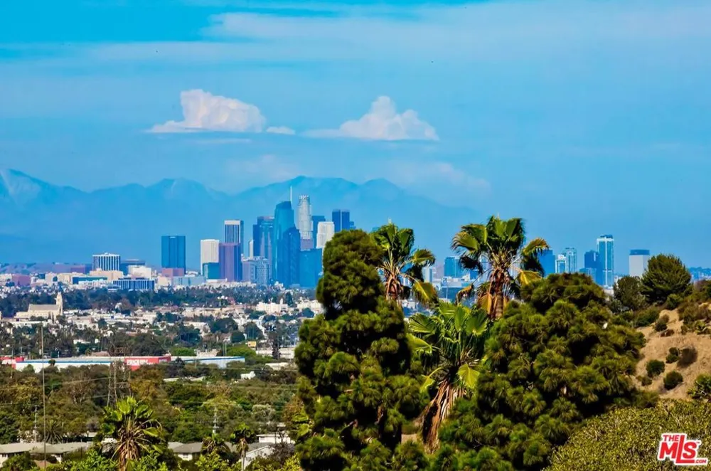 6010 Wright Terrace Culver City, CA 90232