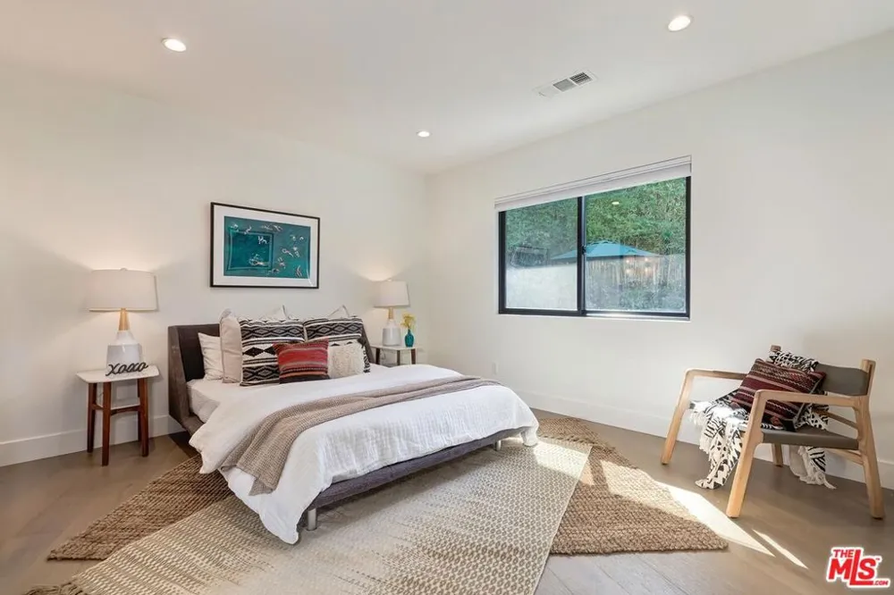 6010 Wright Terrace Culver City, CA 90232