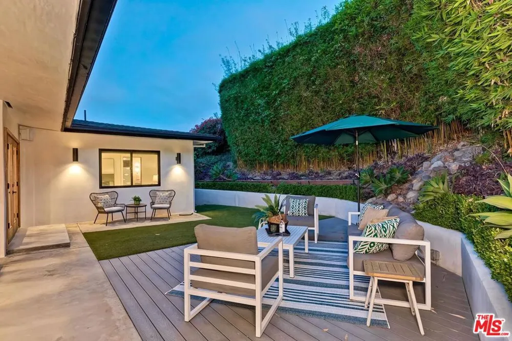 6010 Wright Terrace Culver City, CA 90232