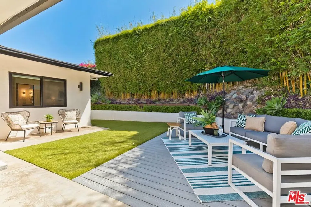 6010 Wright Terrace Culver City, CA 90232