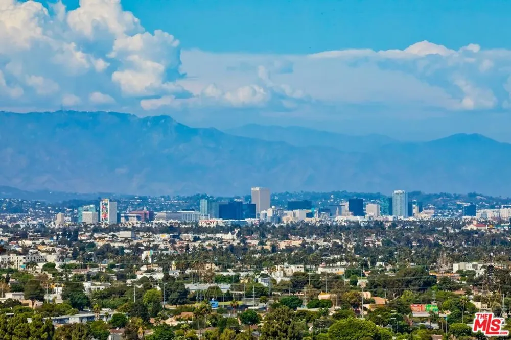 6010 Wright Terrace Culver City, CA 90232