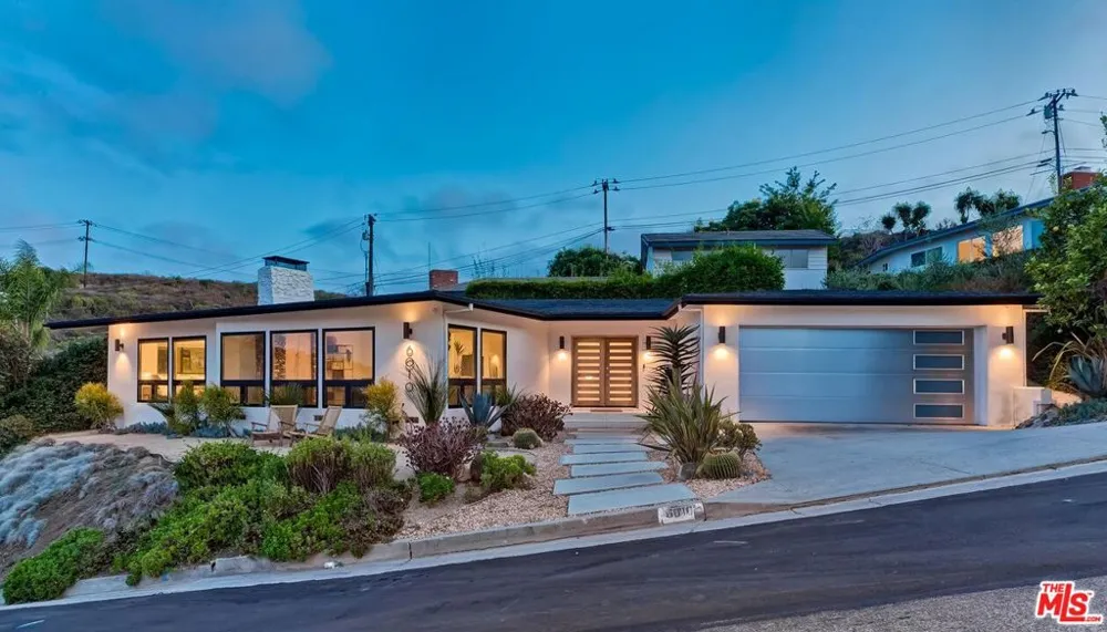 6010 Wright Terrace Culver City, CA 90232