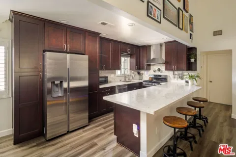 718 Raymond Avenue #6