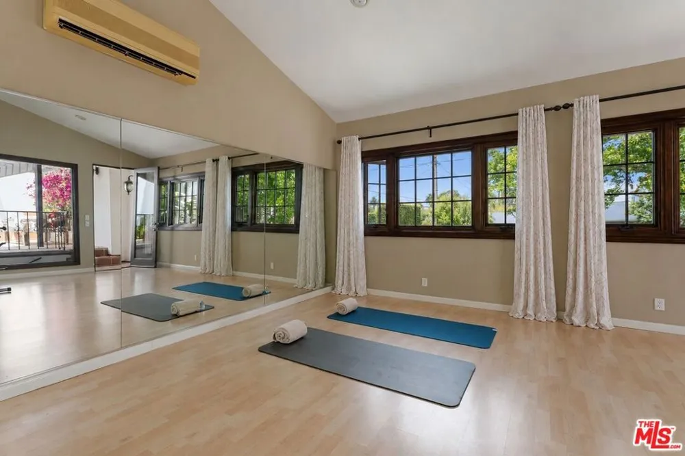 402 11th Street Santa Monica, CA 90402