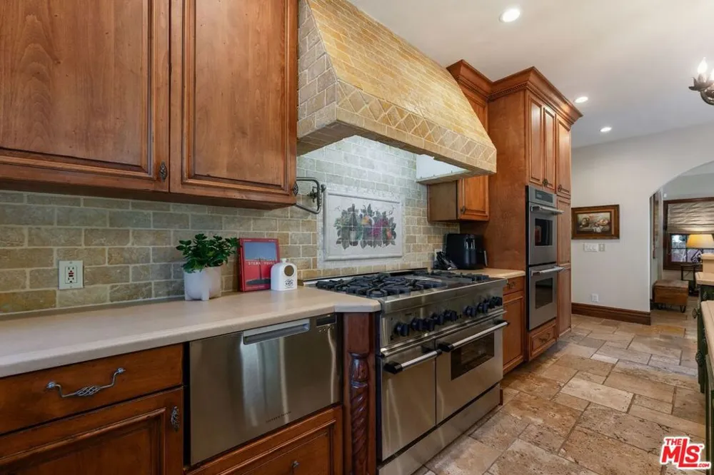 402 11th Street Santa Monica, CA 90402