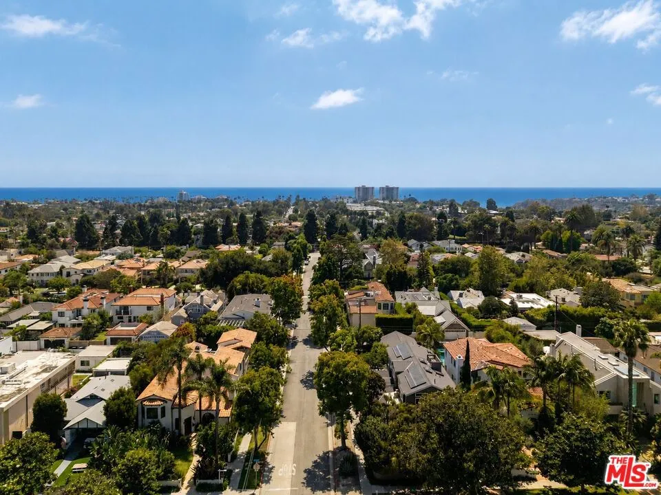 402 11th Street Santa Monica, CA 90402
