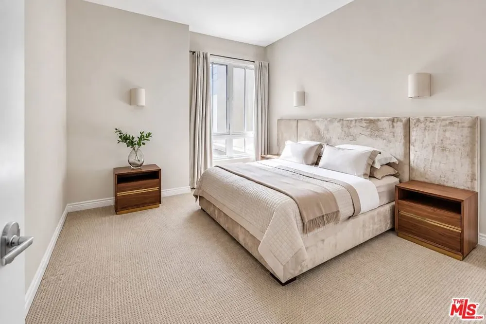611 Caruso Avenue Glendale, CA 91210