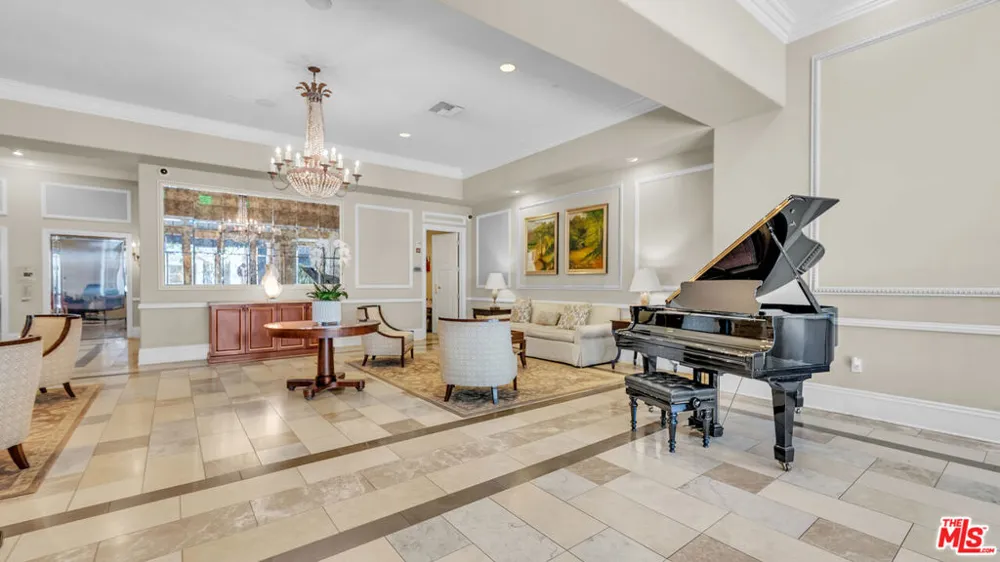 611 Caruso Avenue Glendale, CA 91210