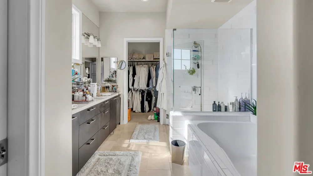 611 Caruso Avenue Glendale, CA 91210