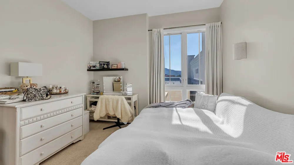 611 Caruso Avenue Glendale, CA 91210