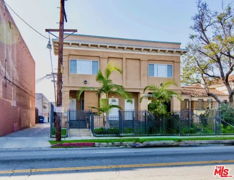 1839 Arlington Avenue