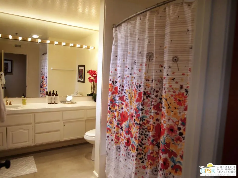 500 E Amado Road #706 Palm Springs, CA 92262