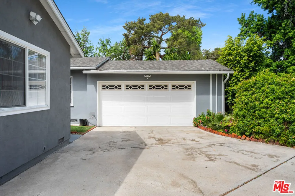 14346 Killion Street Sherman Oaks, CA 91401