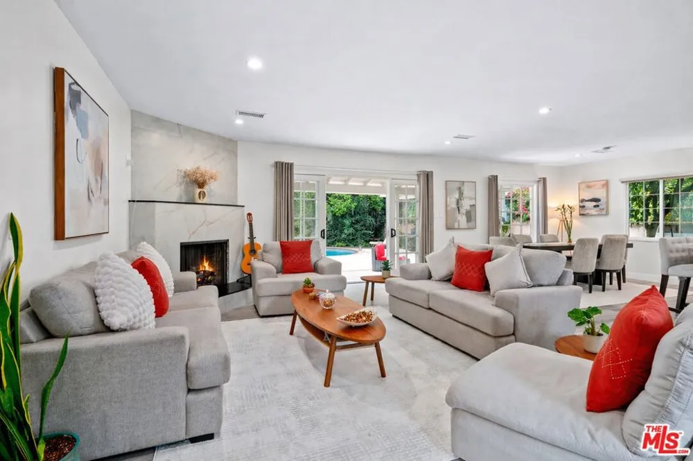 14346 Killion Street Sherman Oaks, CA 91401