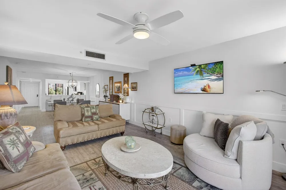 1901 MARINA ISLE WAY #304 Jupiter, FL 33477