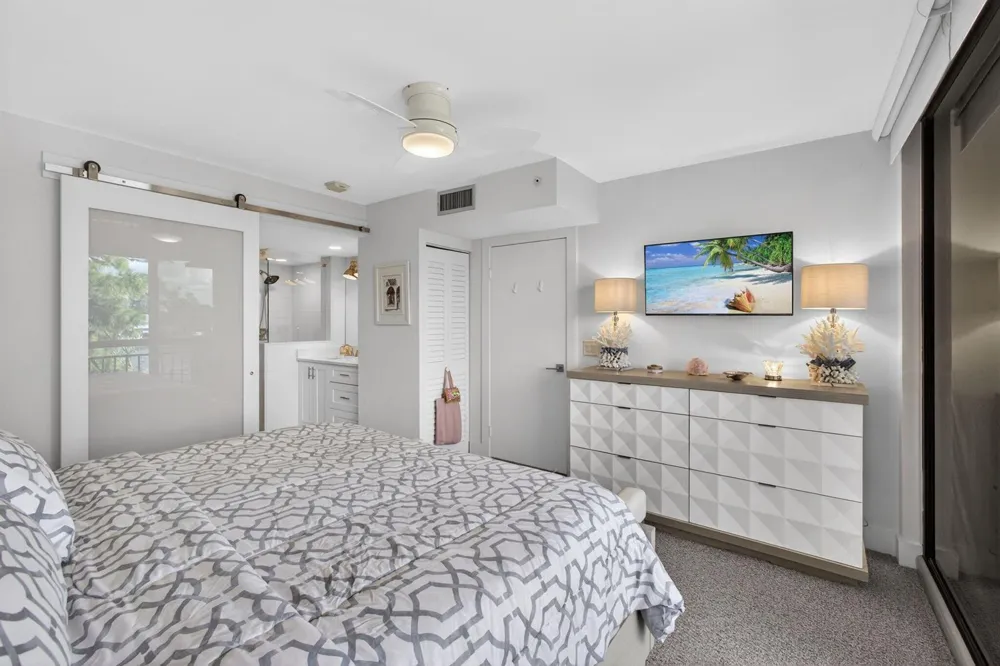 1901 MARINA ISLE WAY #304 Jupiter, FL 33477