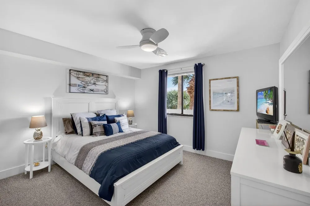 1901 MARINA ISLE WAY #304 Jupiter, FL 33477