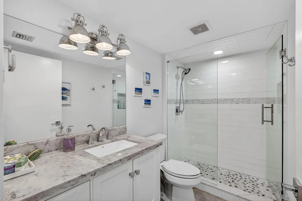 1901 MARINA ISLE WAY #304 Jupiter, FL 33477