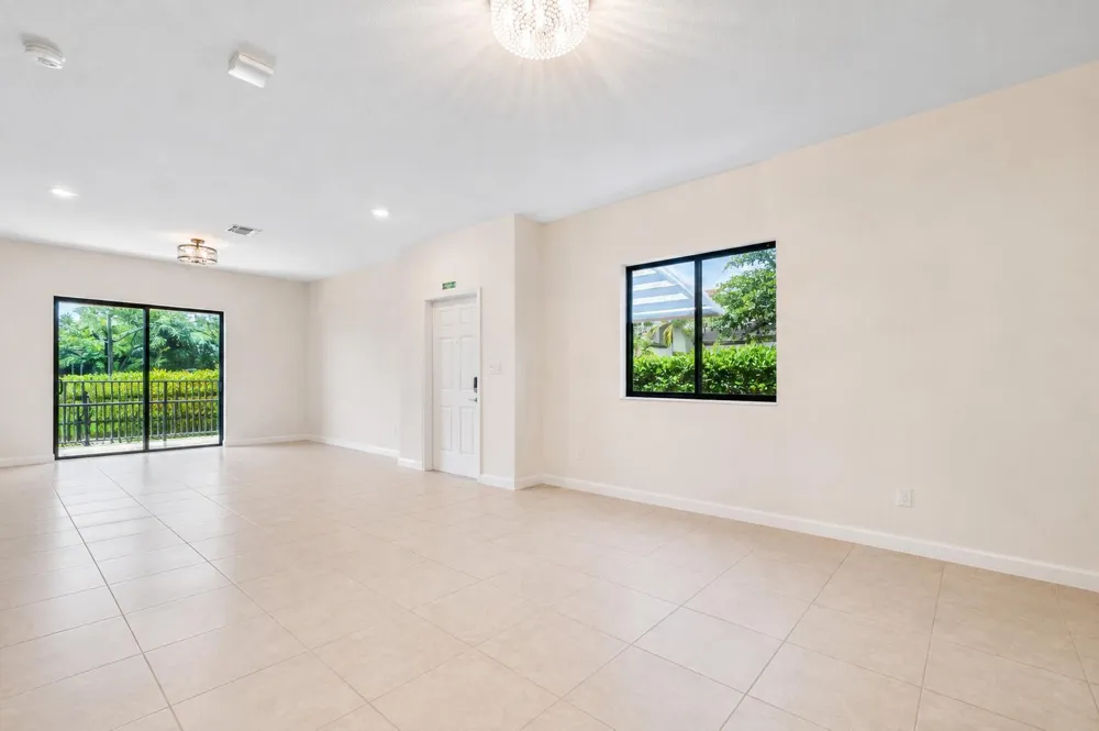 4721 Santa Cruz Way Davie, FL 33314