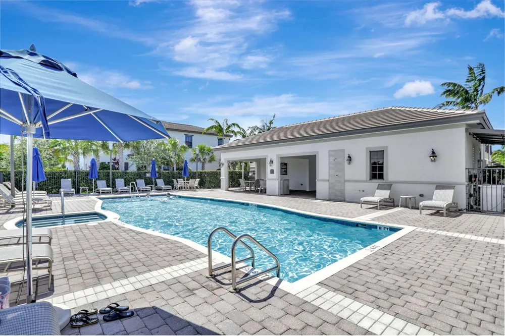 4721 Santa Cruz Way Davie, FL 33314