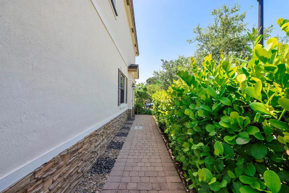 4721 Santa Cruz Way Davie, FL 33314