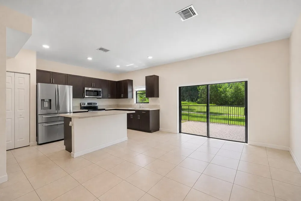 4721 Santa Cruz Way Davie, FL 33314