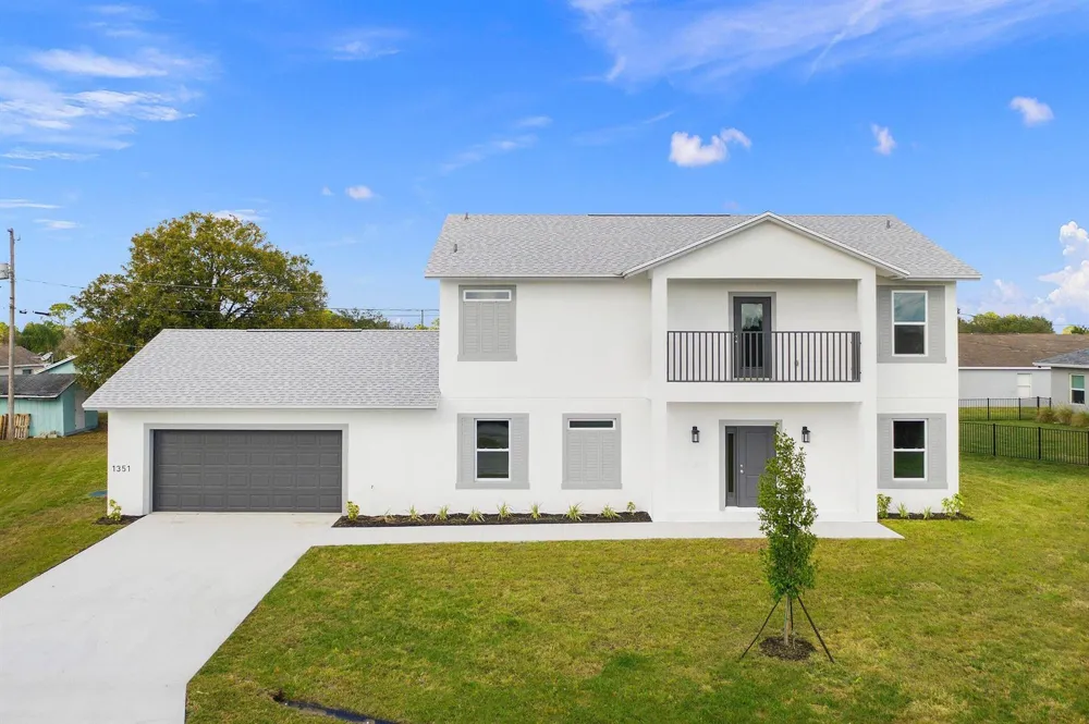 1351 SW Don Court Port St. Lucie, FL 34953