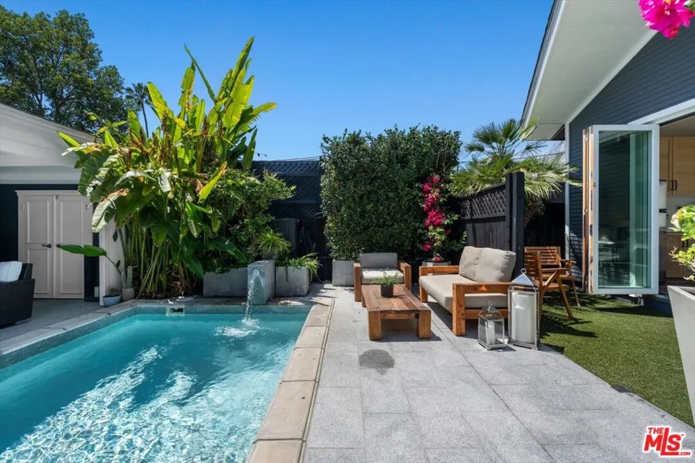7719 Norton Avenue West Hollywood, CA 90046