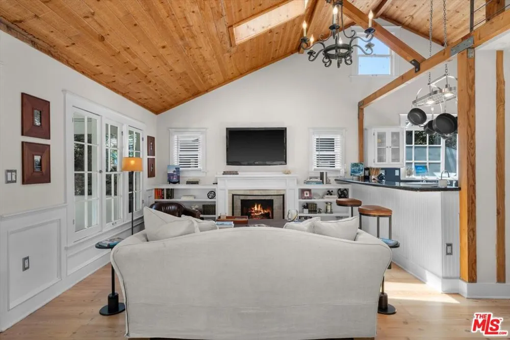 7719 Norton Avenue West Hollywood, CA 90046
