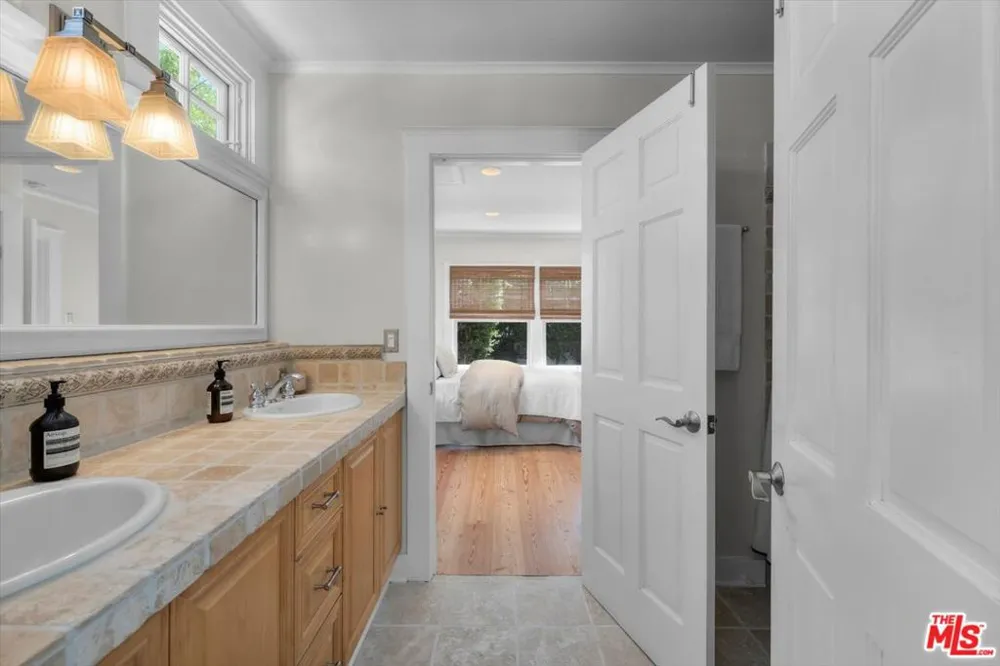 7719 Norton Avenue West Hollywood, CA 90046