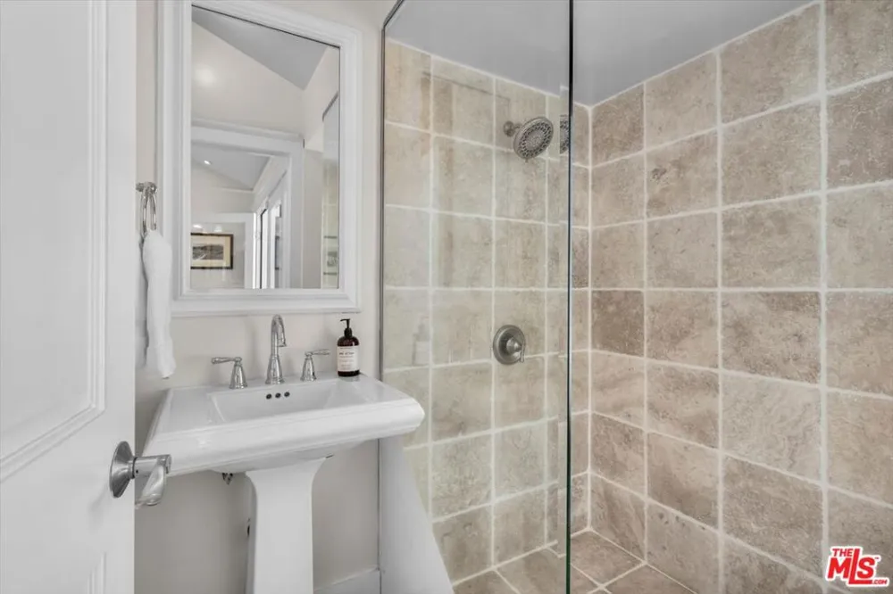 7719 Norton Avenue West Hollywood, CA 90046