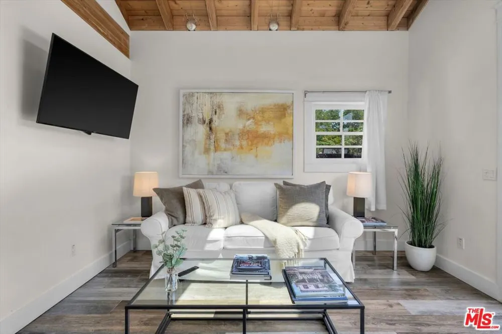 7719 Norton Avenue West Hollywood, CA 90046