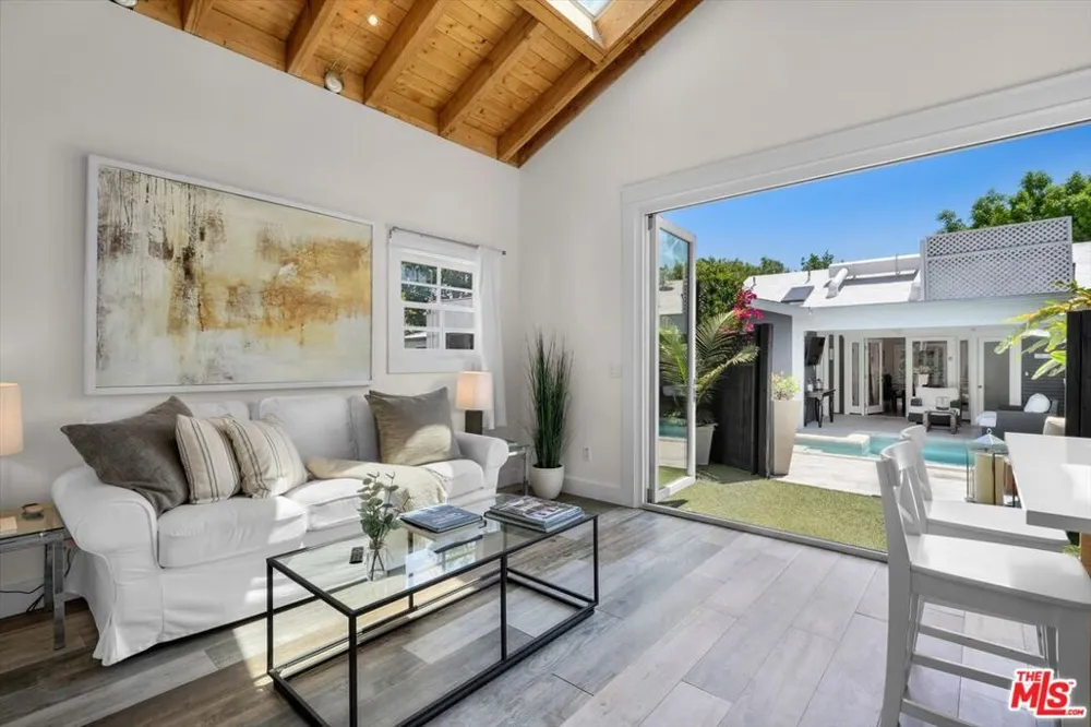 7719 Norton Avenue West Hollywood, CA 90046