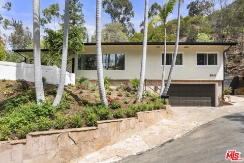 9541 Cedarbrook Drive