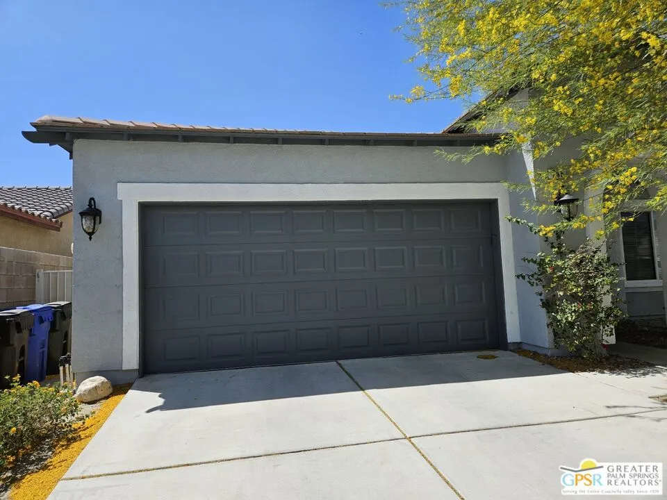 755 Summit Drive Palm Springs, CA 92262