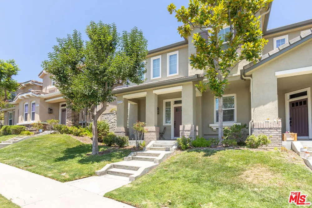 19919 Oakville Court Porter Ranch, CA 91326