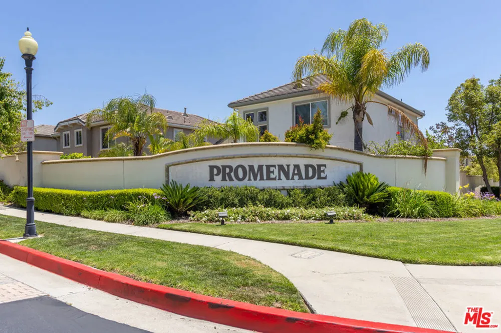 19919 Oakville Court Porter Ranch, CA 91326