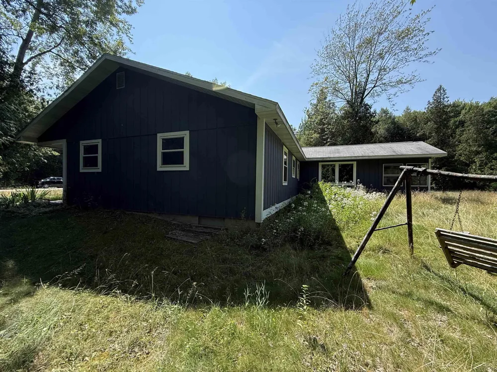 4879 Kingswood Lane Oscoda Charter Township, MI 48750