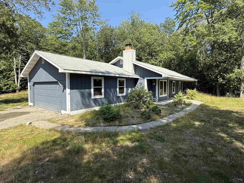4879 Kingswood Lane Oscoda Charter Township, MI 48750
