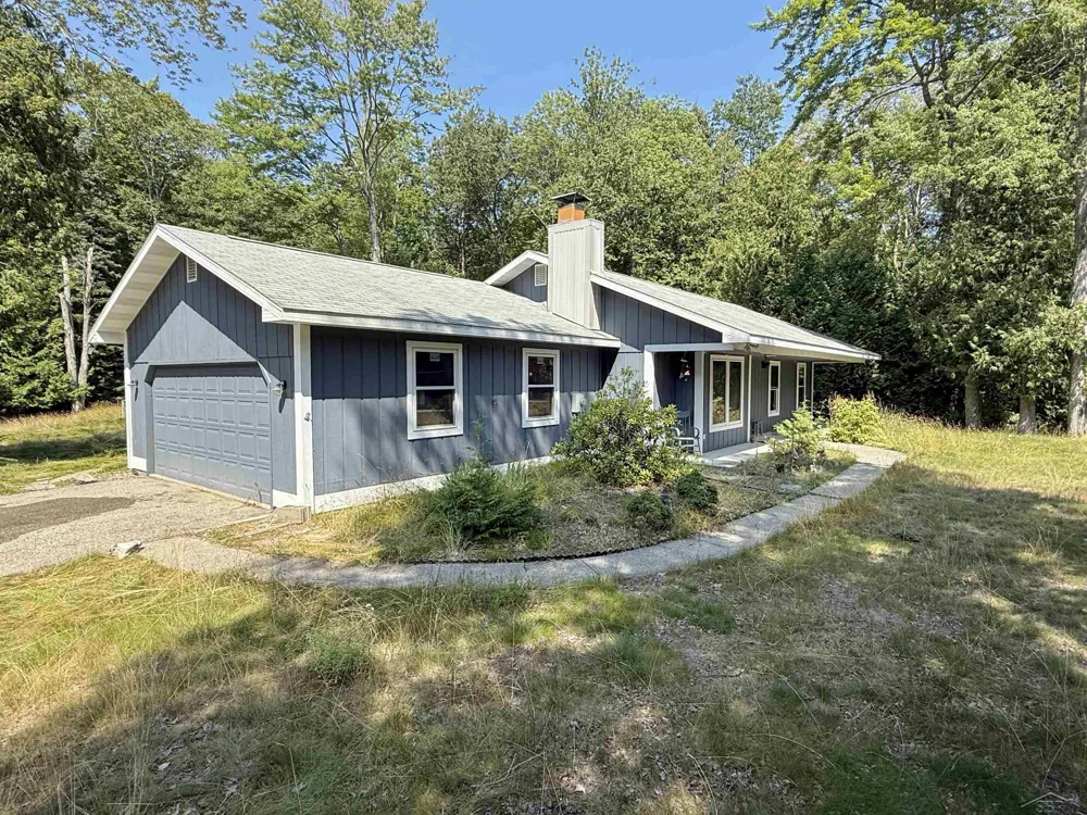 4879 Kingswood Lane Oscoda Charter Township, MI 48750
