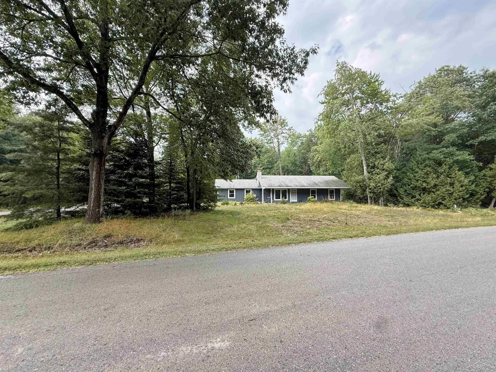 4879 Kingswood Lane Oscoda Charter Township, MI 48750