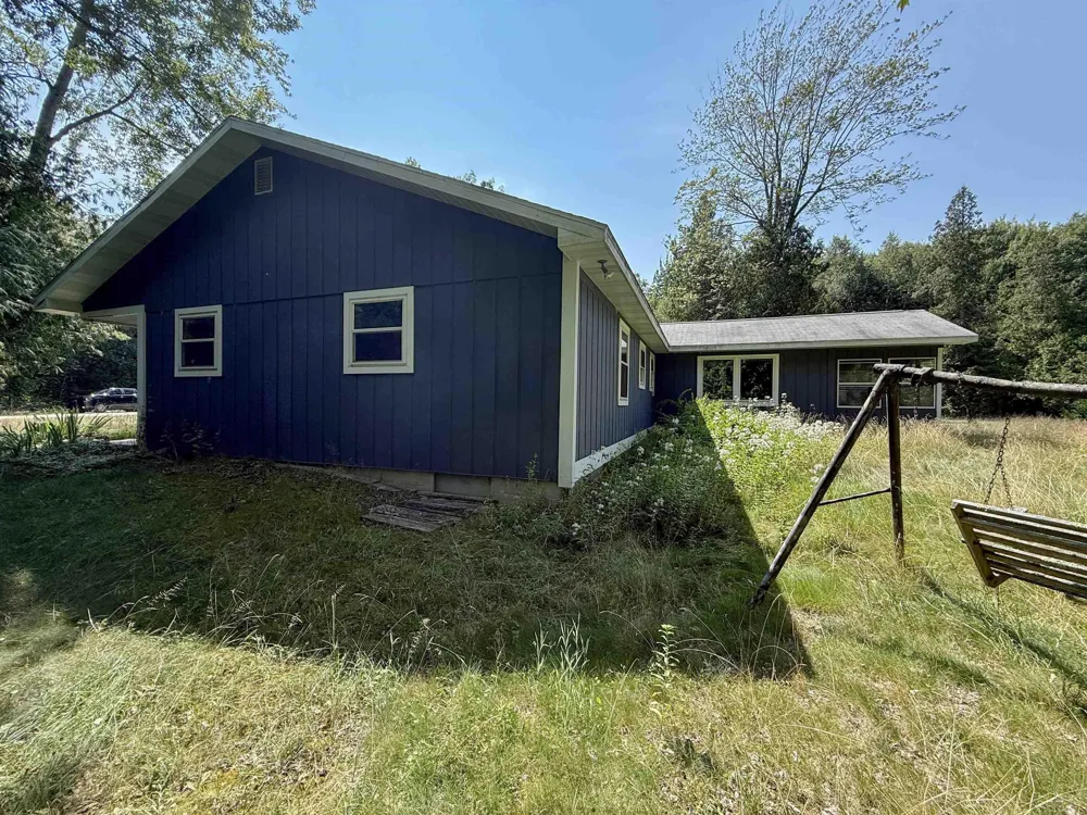 4879 Kingswood Lane Oscoda Charter Township, MI 48750