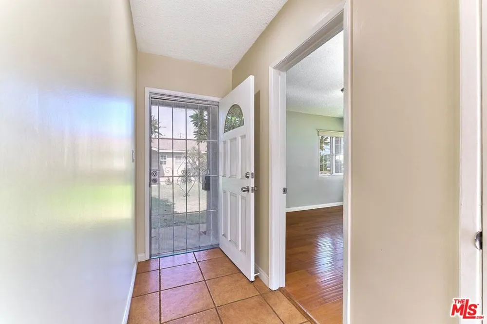 1436 W Valencia Drive Fullerton, CA 92833