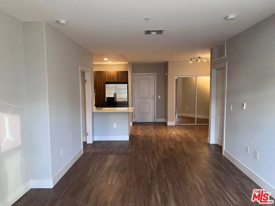 1040 Glendon Avenue #5109 Los Angeles, CA 90024
